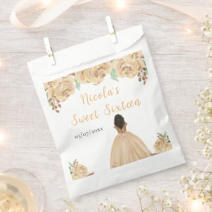 Sacolinha Princesa de Pele Escura Peach Floral Sweet Sixteen