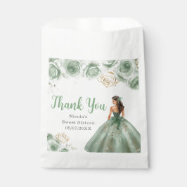 Sacolinha Princesa Floral com um Vestido Verde Sweet Sixteen