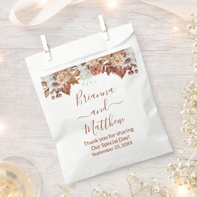 Sacolinha Saco de Favor em Branco com Floral de Outono (Cortado)