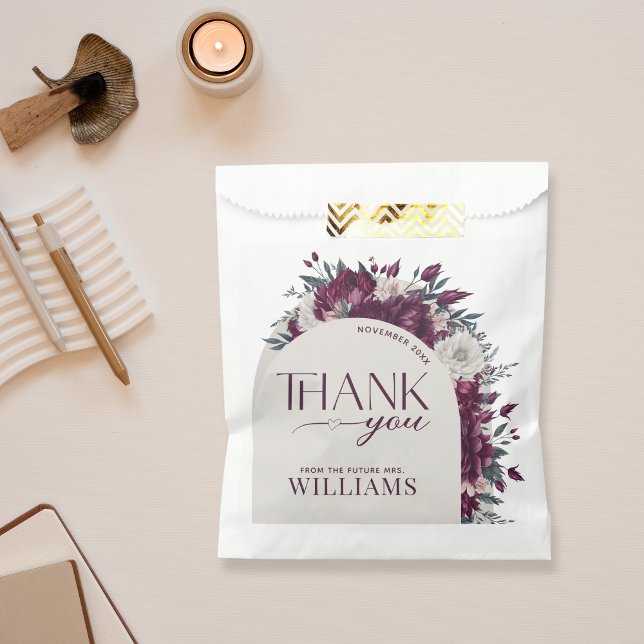 Sacolinha Siga em Flor Burgundy & Cream Floral Chá de Noiva (Criador carregado)