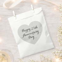 Simples Feliz 25º Aniversário Coração de Prata Ele