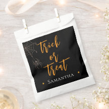 Trick or Treat Teia de Aranha Nome Personalizado -