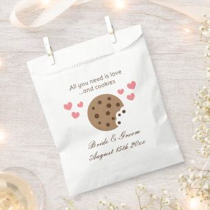 Sacolinha Tudo que você precisa é amor e um doce casamento d