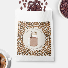 Sacolinha Um Bebê Está Fazendo Chá de fraldas De Café Forçad