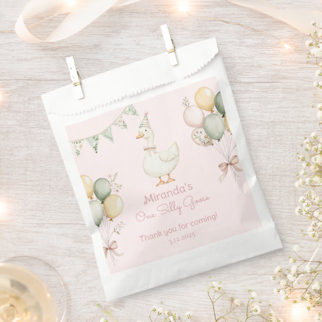 Sacolinha Um Bobo Goose Girl primeiro aniversario (Cortado)