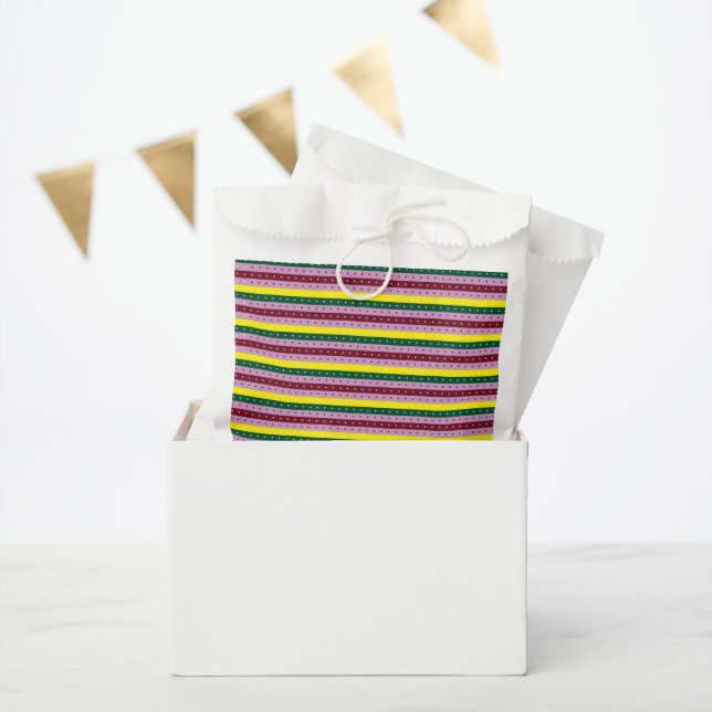 Sacolinha um fundo listrado multicolorido com pontos (Festa)