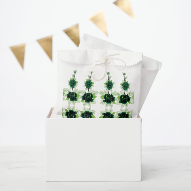 Sacolinha um monte de flores verdes em um fundo branco (Festa)