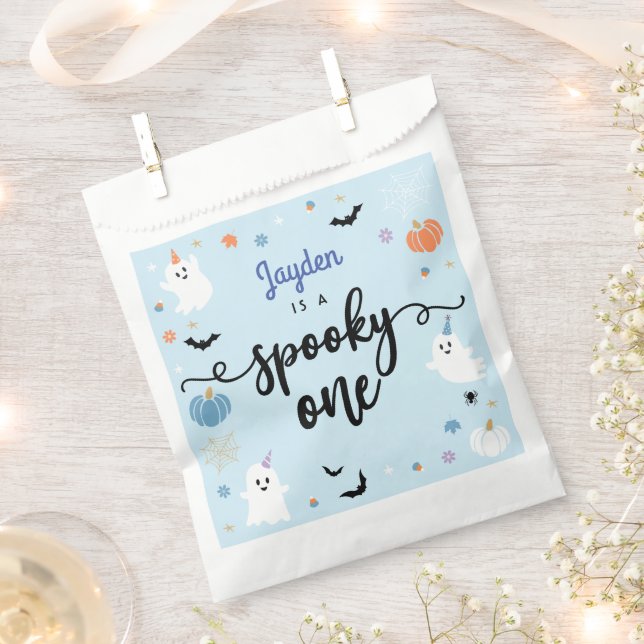 Sacolinha Um primeiro aniversario de Dia das Bruxas Azul e B (Cortado)