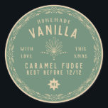 Sage Green Fudge Christmas DIY etiqueta de present<br><div class="desc">Este design apresenta uma festiva fronteira ilustrada com sagrado,  abeto e bagas e espaço para texto no meio para rotular um presente caseiro. Isso seria perfeito para biscoitos caseiros,  pão de gengibre ou qualquer assado doméstico para presentes de Natal.</div>