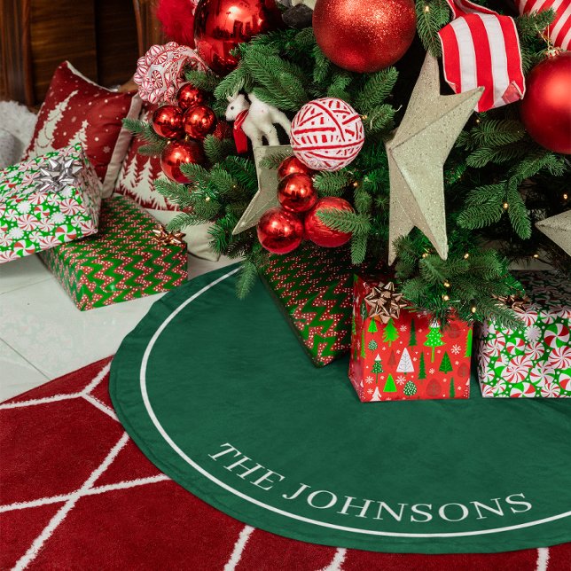 Saia Para Árvore De Natal De Lã Caça Verde Personalizado (Personalized Hunter Green Fleece Tree Skirt)
