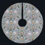 Saia Para Árvore De Natal De Poliéster Belsníquel e Motifs de Natal da Pensilvânia<br><div class="desc">Adicione um toque especial à sua árvore de Natal este ano com esta saia de árvore padronizada. Esta decoração de Natal apresenta uma ilustração do Belsníquel. Este personagem folclórico de férias tem suas raízes na região do Palatinado, na Alemanha, e foi popular entre os colonos alemães da Pensilvânia, incluindo os...</div>