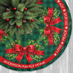 Saia Para Árvore De Natal De Poliéster Fita de Xadrez Verde Holly Palavras Festivas Natal<br><div class="desc">Fita de Xadrez Verde Holly Palavras Festivas Camisa De Natal. Você pode personalizar com seu nome de família.</div>