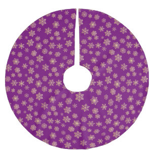 Saia Para Árvore De Natal De Poliéster Flocos de neve dourados em um fundo roxo