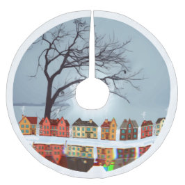 Saia Para Árvore De Natal De Poliéster Lagoa Reflexão com Árvore de Poliéster Brutado