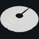 Saia Para Árvore De Natal De Poliéster Monograma da família Winter White Laurel<br><div class="desc">Laurel Monograma design de Natal Personalizado.</div>