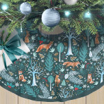 Saia Para Árvore De Natal De Poliéster Winter Woodland Teal/Dourado ID785<br><div class="desc">Este padrão original de saia da árvore apresenta uma paleta colorida chamuscante de olhos em tons de chel e ouro. O charme sofisticado desta design não é apenas para as crianças; a terra maravilhosa do inverno de animais e folhagem dá a este padrão uma vibração moderna e contemporânea. Os gráficos...</div>