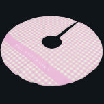 Saia Para Árvore De Natal De Poliéster Xadrez Vintage Pink e White Gingham Personalizada<br><div class="desc">Xadrez de Gingham Branca,  cor-de-rosa,  pastel,  cor-de-rosa,  cor-de-rosa,  e  de poliéster,  com escova personalizada</div>