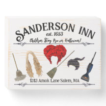 Sanderson Inn Halloween - Sinal de madeira engraça