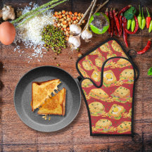 Sanduíches de gourmet e batatas fritas vermelhas