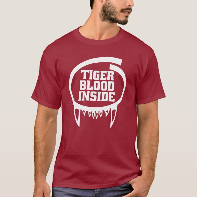 Sangue do tigre dentro da camisa para o roupa (Frente)