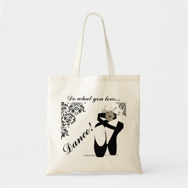 Sapatos Toe com Bolsa Tote de Laço Preto (Frente)