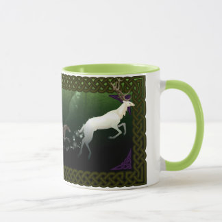 Scottish Deerhounds e caneca branca do veado
