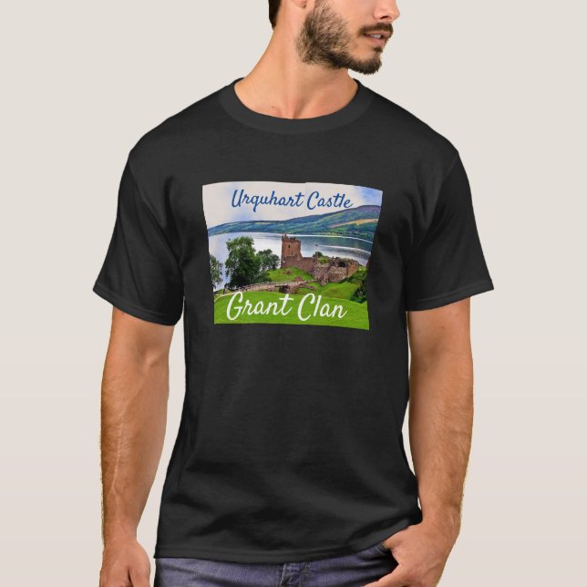 Scottish Grant Clan-Urquhart Castle T-Shirt (Frente)