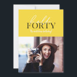 Script moderno e aniversário de 40 anos geométrico<br><div class="desc">Script moderno e convite de aniversário de 40 anos geométrico. Padrão geométrico do dorso. A cor pode ser alterada. design de tendências moderna na moda</div>