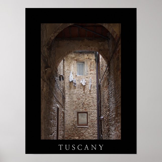 Secagem de roupa na Toscana poster preto (Frente)
