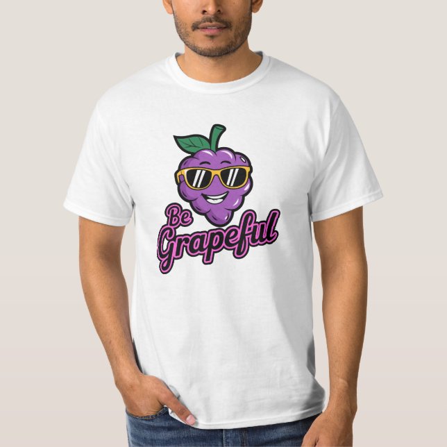 Seja Grata - Camiseta T-Shirt Engraçado, Legal E S (Frente)