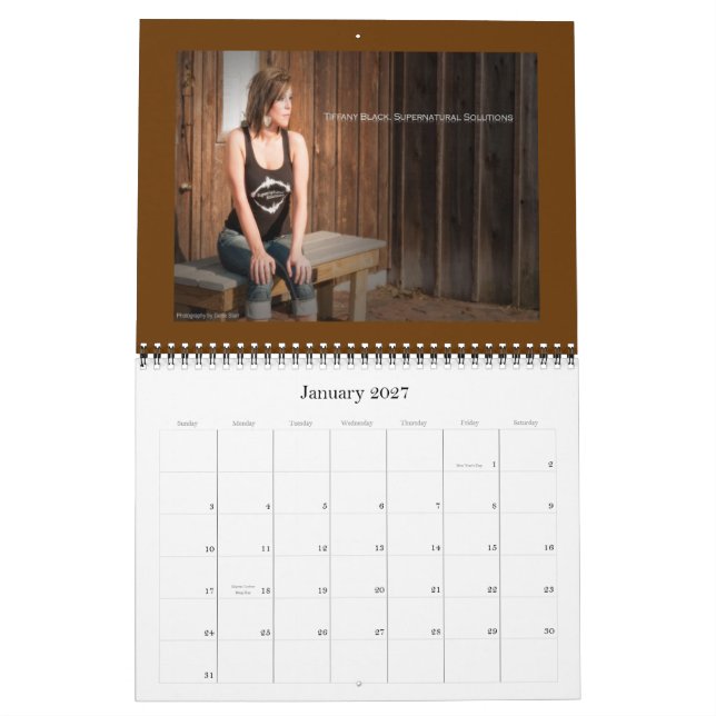 Senhoras do *NEW* 2013 do calendário Paranormal (Jan 2027)