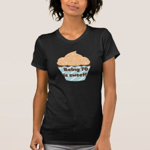 Ser 70 é t-shirt e presentes doces do aniversári
