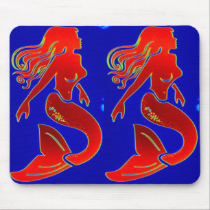 sereias vermelhas no mousepad azul