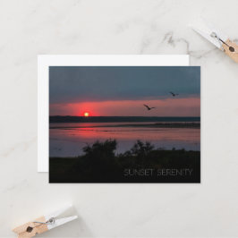 Serenidade do Pôr do Sol | Cartão Postal da Lagoa