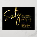 Sessenta | Black Modern Lettering 60ª Festa de ani<br><div class="desc">Celebre seu dia especial com este convite para na moda 60º papel festa de aniversário. Este design apresenta um texto "Sessenta" em folha de ouro cúbico com um layout limpo. Pode escolher uma cor real do selo (Dourado, Prata, Rosa). Há mais designs e suprimentos de festas disponíveis no meu compro,...</div>