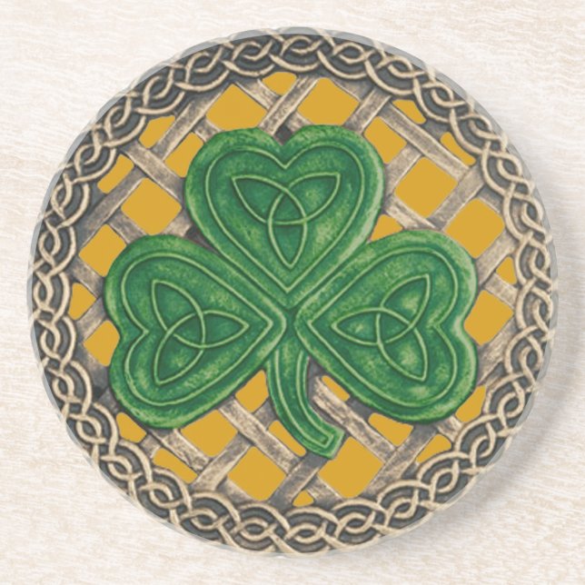 Shamrock and Celtic Knos Porta copos Dourada (Frente)