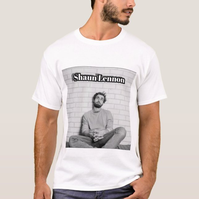 Shaun Lennon T-Shirt Oficial (Frente)