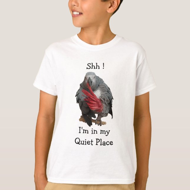 Shh!" Camiseta de Cinzas Africanas "Study" do Garo (Frente)
