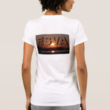 Shore oriental de Virginia Willis Wharf T-Shirt
