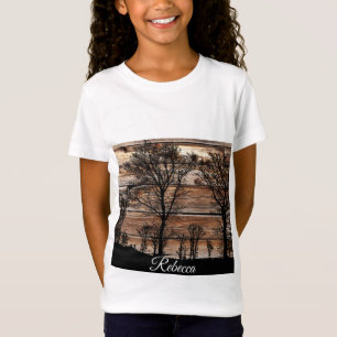Silhueta De Árvore De Madeira Na Camisa De Conselh