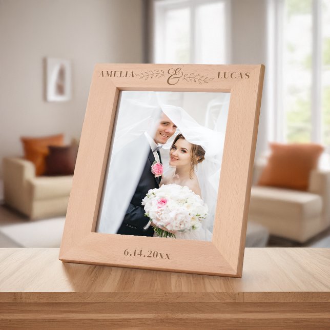 Simples Ampersand Moderno e Folhas Personalizadas (Criador carregado)