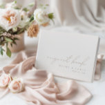 Simples Elegante Minimalista Livro de Convidados d<br><div class="desc">Design apresenta uma fonte manuscrita e um design minimalista moderno. Projetado para coordenar com a Coleção de Convite para Casamento "Glam Natural". Para alterar os detalhes, clique em "Personalizar este modelo", "Detalhes". Para mover o texto ou alterar o tamanho, a fonte ou a cor, clique em "Editar usando a Ferramenta...</div>