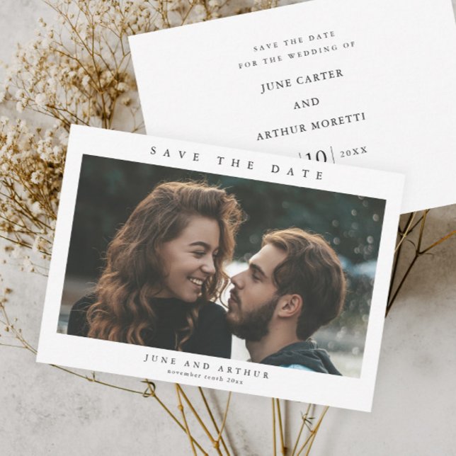 Simples Orçamento Foto Casamento Salvar a Data (Simple typographic budget photo wedding save the date.)