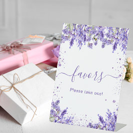 Sinal de favor de florais de lavanda