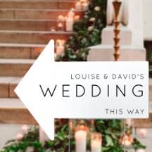 Sinal de jardim minimalista com seta Casamento por
