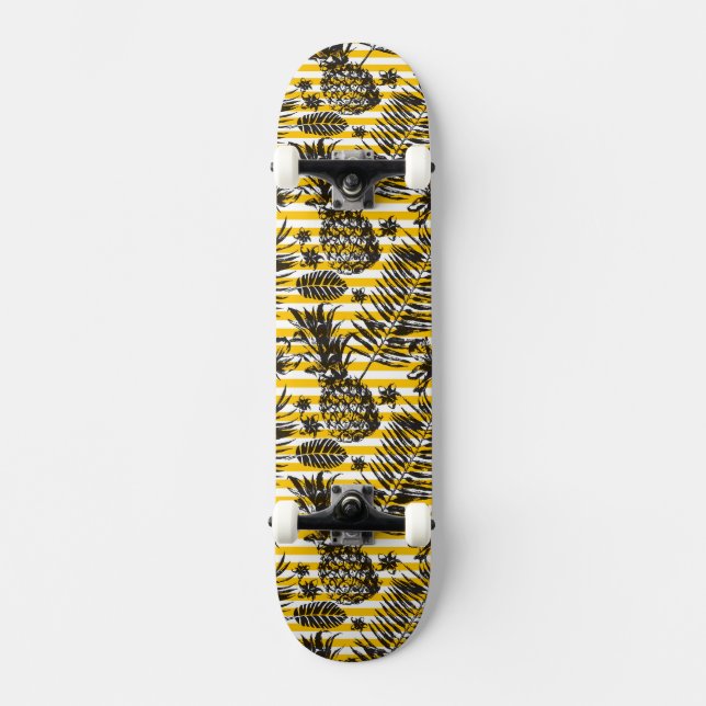 Skate Abacaxis tirados mão (Frente)