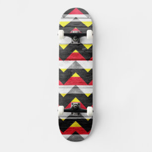 Skate Abstrato colorido #3 da madeira de Chevron
