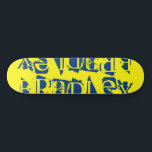 Skate Adicionar seu próprio nome personalizado Amarelo a<br><div class="desc">Adicione seu próprio nome personalizado O skate personalizado apresenta seu nome personalizado em uma tipografia azul moderna em um plano de fundo amarelo simples. Personalize editando o texto na caixa de texto fornecida. Dê um presente personalizado, skate personalizado ao seu skate favorito para o Natal, aniversário ou seu melhor amigo....</div>