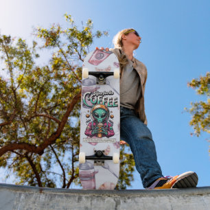 Skate Alienígena aqui pelo café