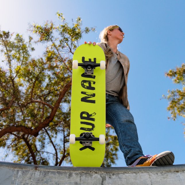 Skate Amarelo Neon Fluorescente (Ao ar livre 1)